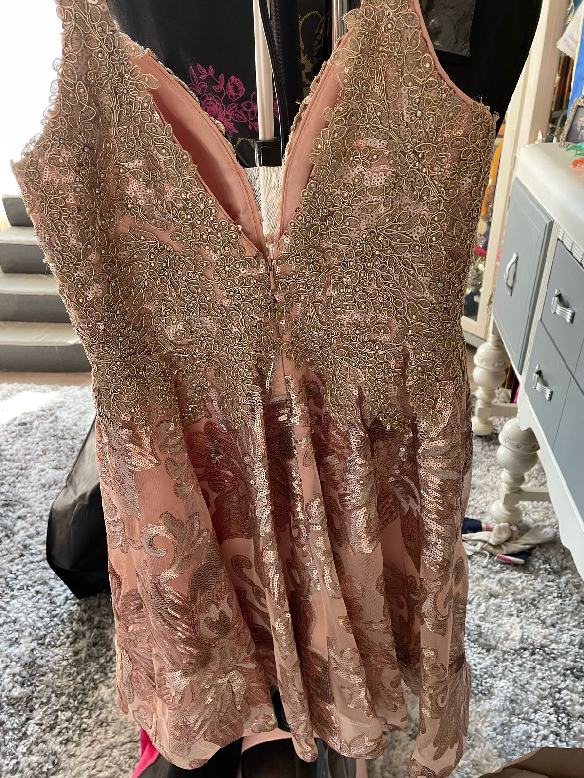 Promgirl Size 8 Prom Gold Cocktail Dress on Queenly