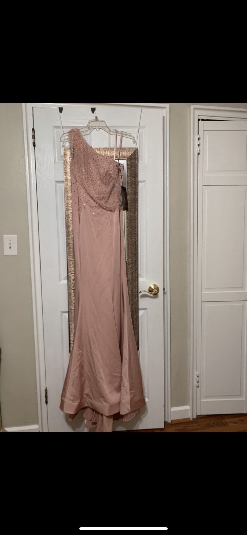 Mac Duggal Size 4 Prom Pink Mermaid Dress on Queenly