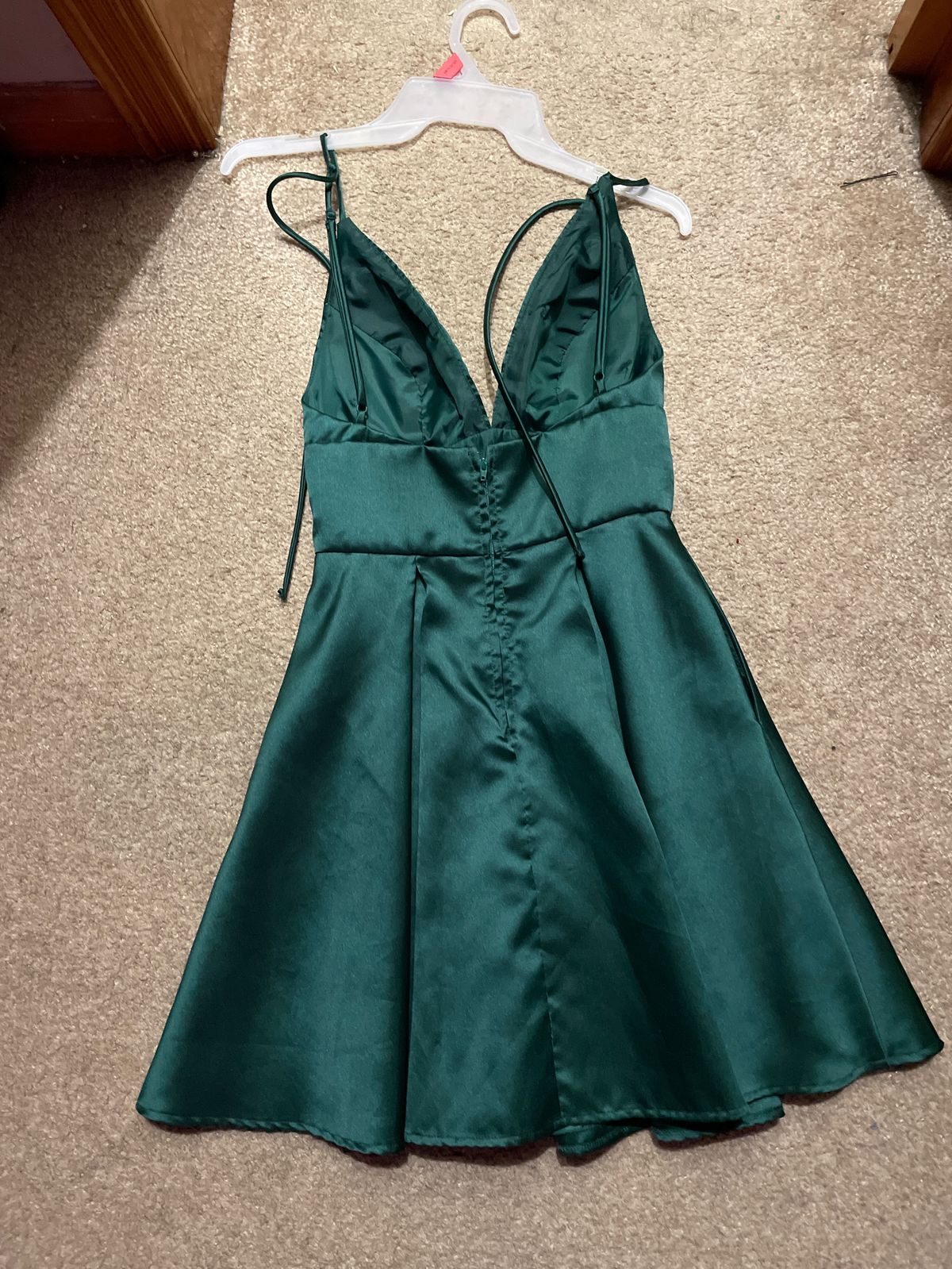 B. Darlin Size 0 Homecoming Halter Emerald Green A-line Dress on Queenly