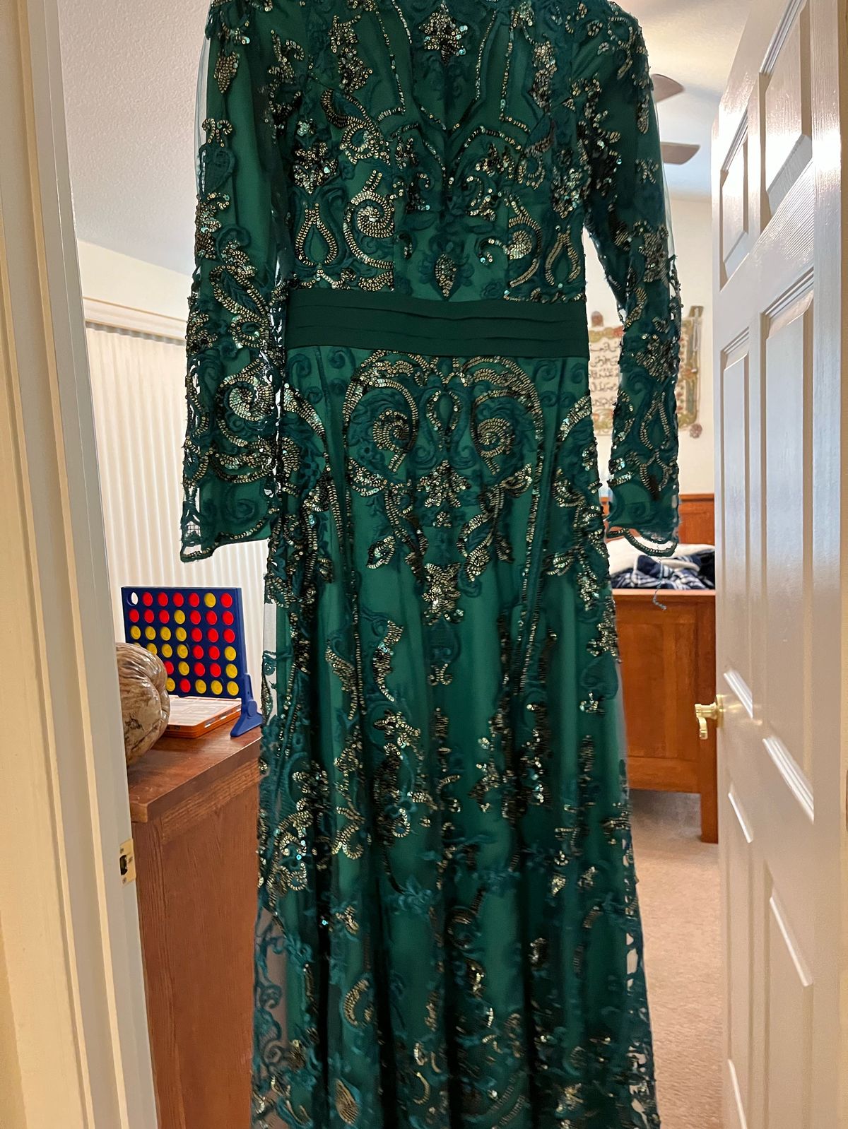 Size 8 Green Floor Length Maxi on Queenly