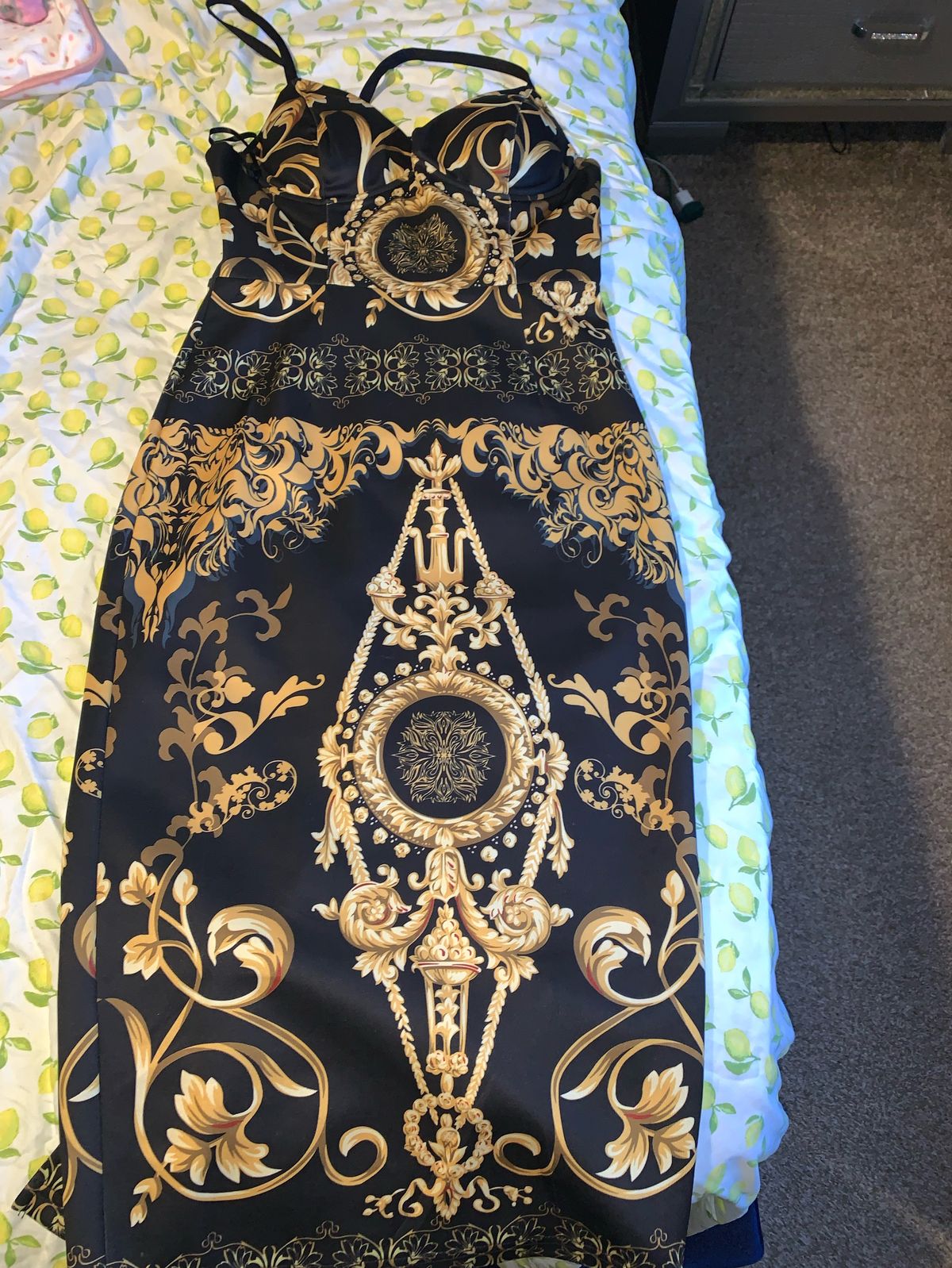 Size 4 Yellow Floor Length Maxi on Queenly