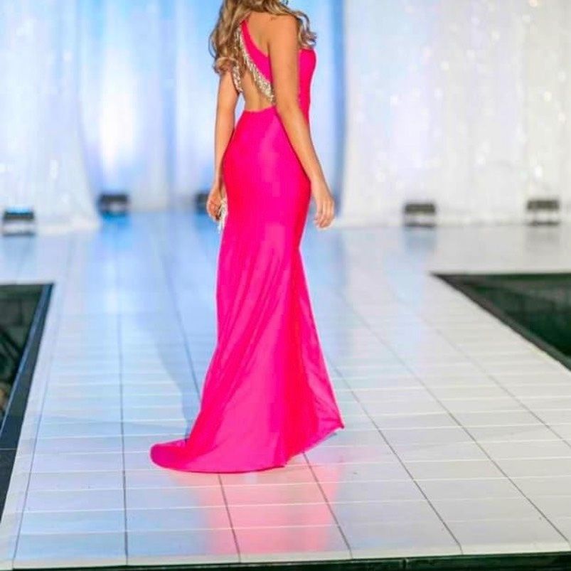 Sophia Thomas Size 4 Prom Sequined Hot Pink Side Slit Dress on Queenly