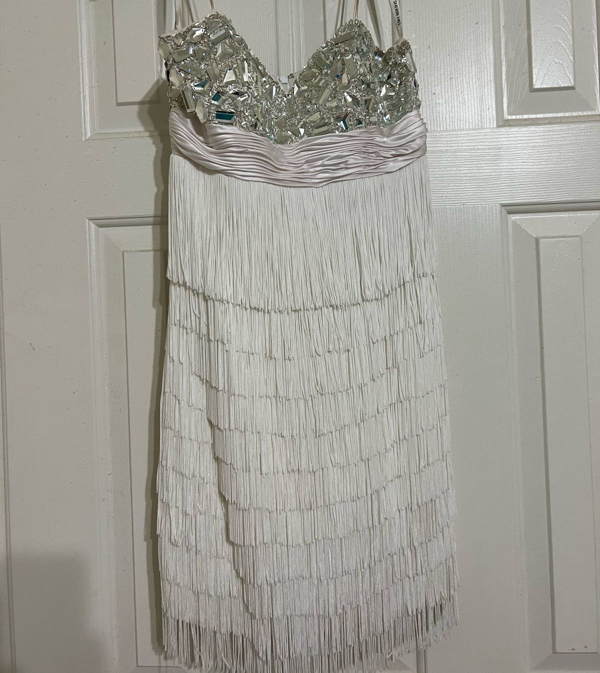 Sherri Hill Size 2 Homecoming Sequined White Cocktail Dress on Queenly