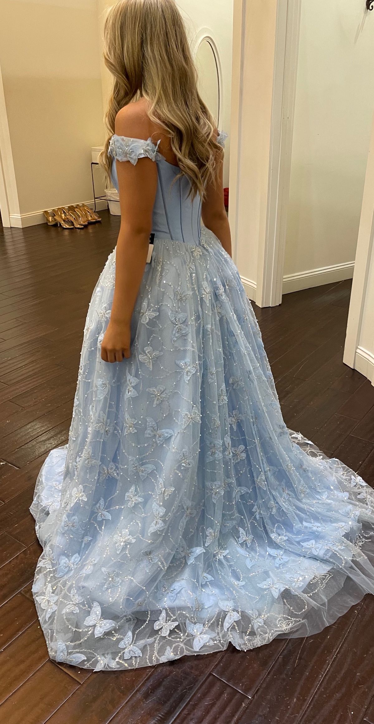 Sherri Hill Size 2 Prom Light Blue A-line Dress on Queenly