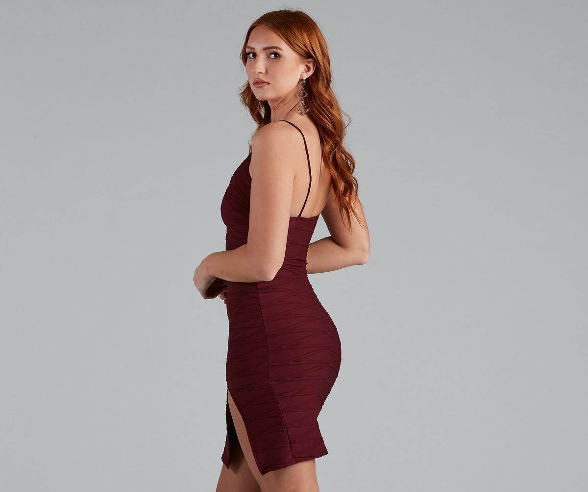Style 05103-0294 Windsor Size M Prom Burgundy Red Side Slit Dress on Queenly