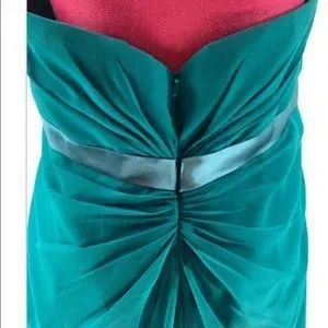 Bill Levkoff Size 10 Prom Green Cocktail Dress on Queenly