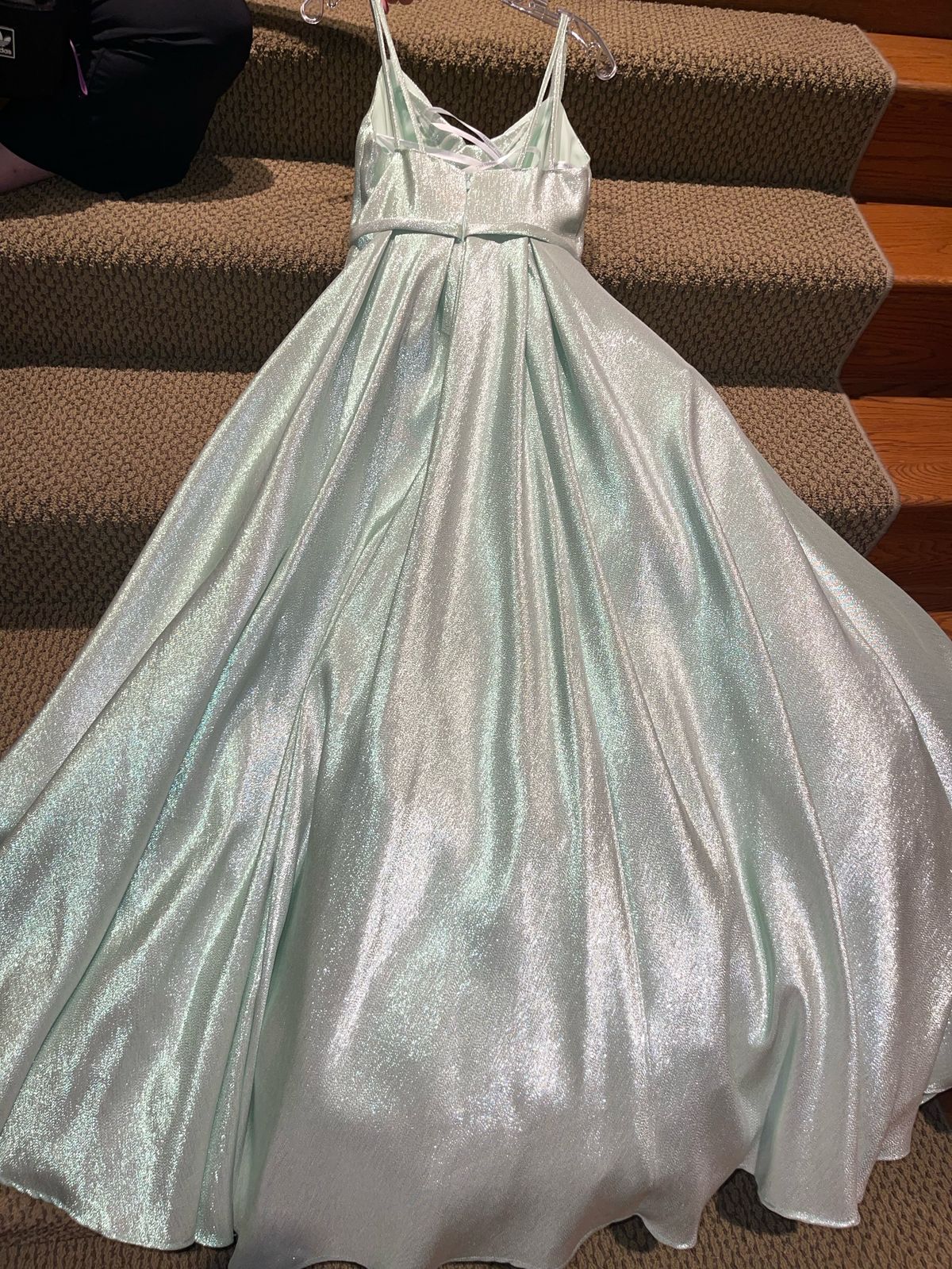 Sherri Hill Size 4 Prom Sequined Light Green Ball Gown on Queenly