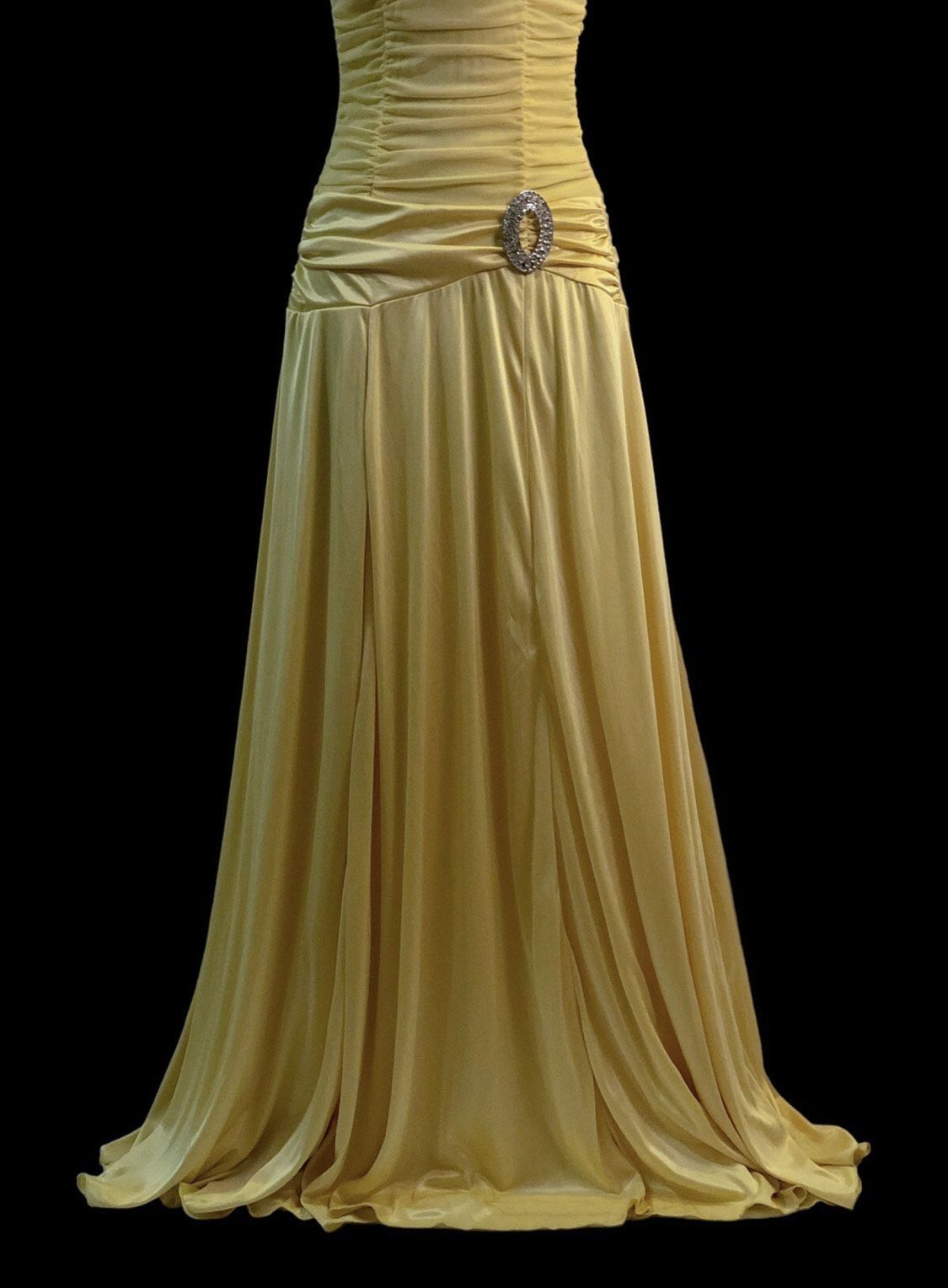 Vintage XOXO Size 6 Prom Yellow Floor Length Maxi on Queenly