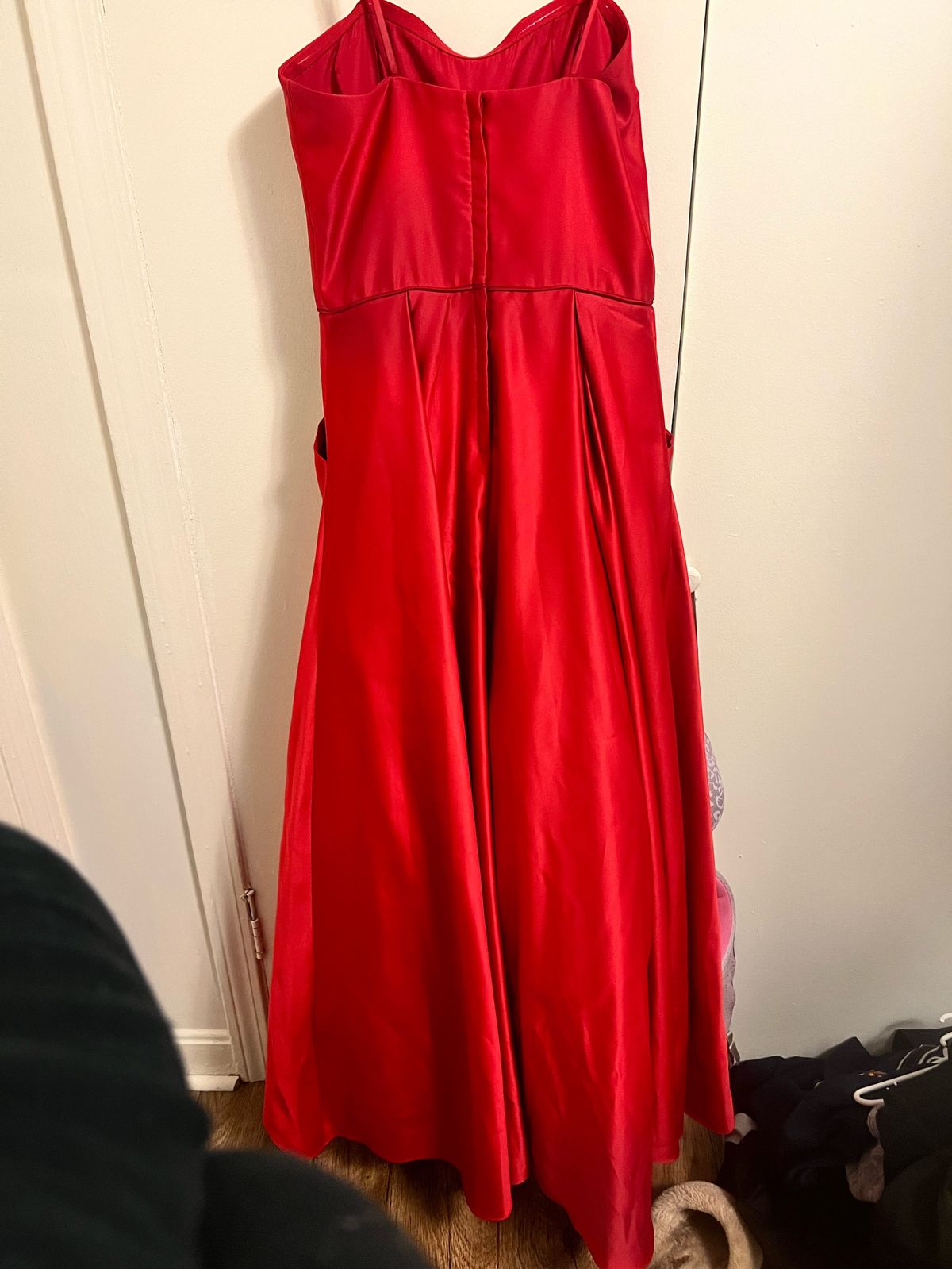 Size 12 Prom Strapless Red Ball Gown on Queenly