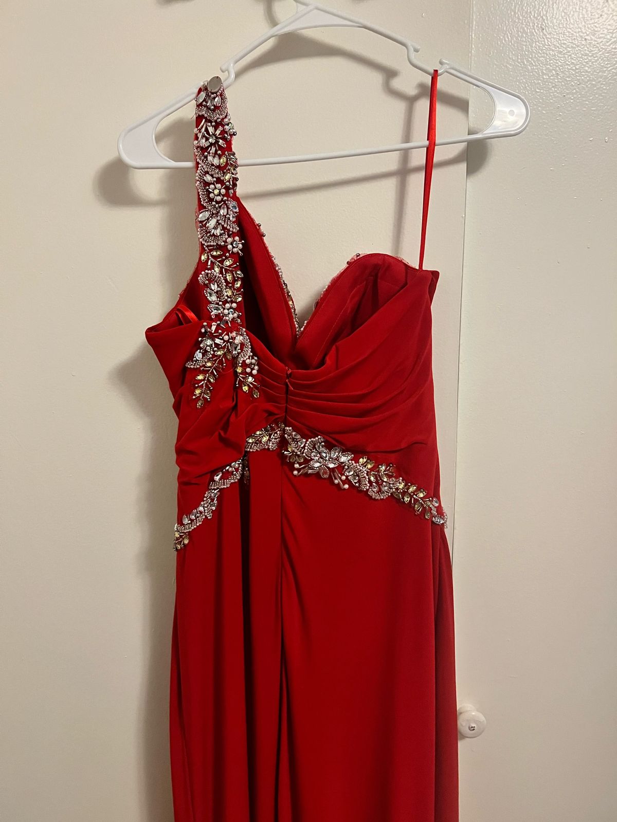 Size 10 Prom One Shoulder Sequined Red Side Slit Dress on Queenly