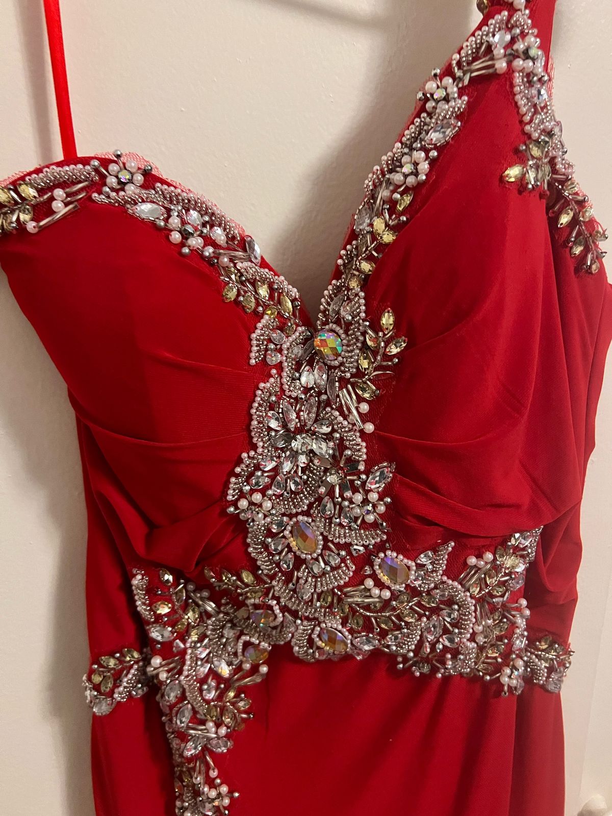Size 10 Prom One Shoulder Sequined Red Side Slit Dress on Queenly