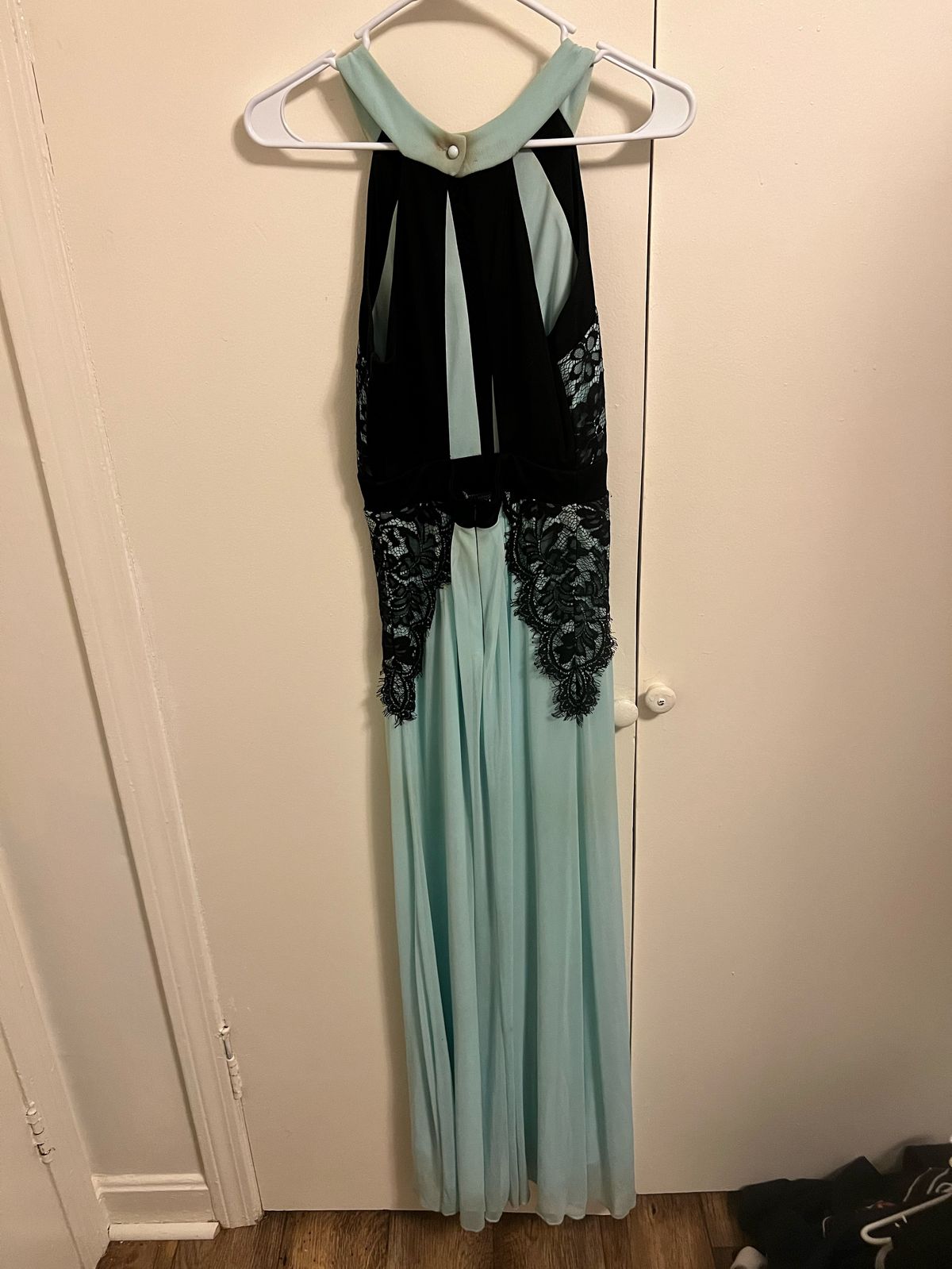 Size M Prom Halter Light Green Floor Length Maxi on Queenly