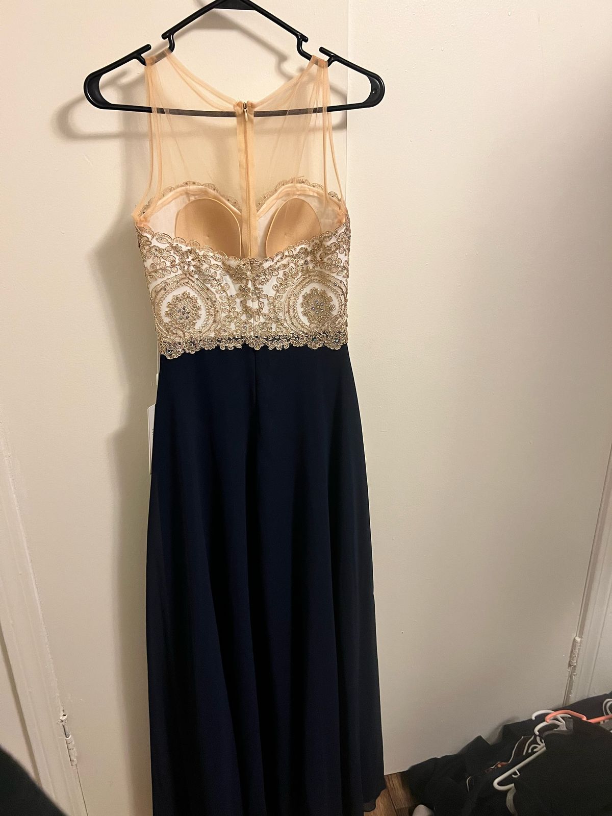 Size 4 Prom Sheer Navy Gold A-line Dress on Queenly