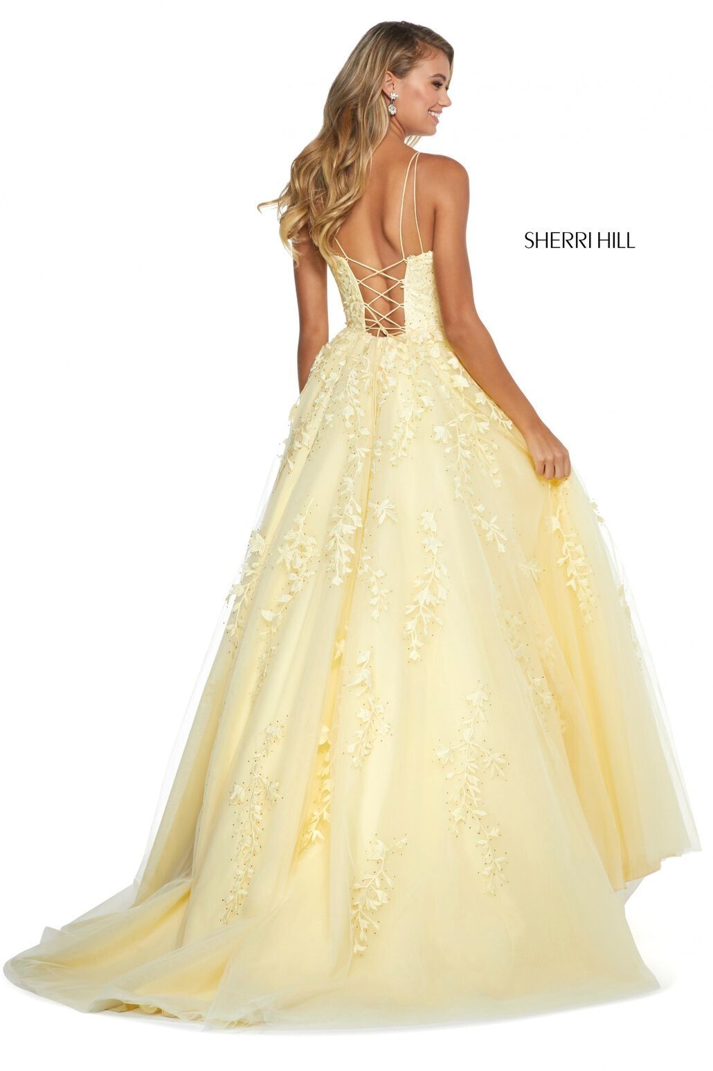Sherri Hill Size 4 Lace Yellow Ball Gown on Queenly
