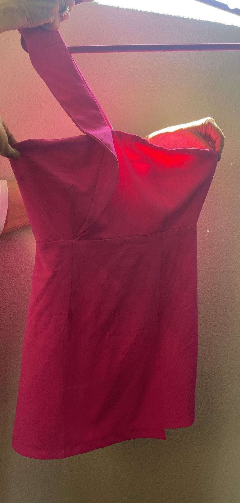 Size 6 Nightclub One Shoulder Hot Pink Cocktail Dress on Queenly