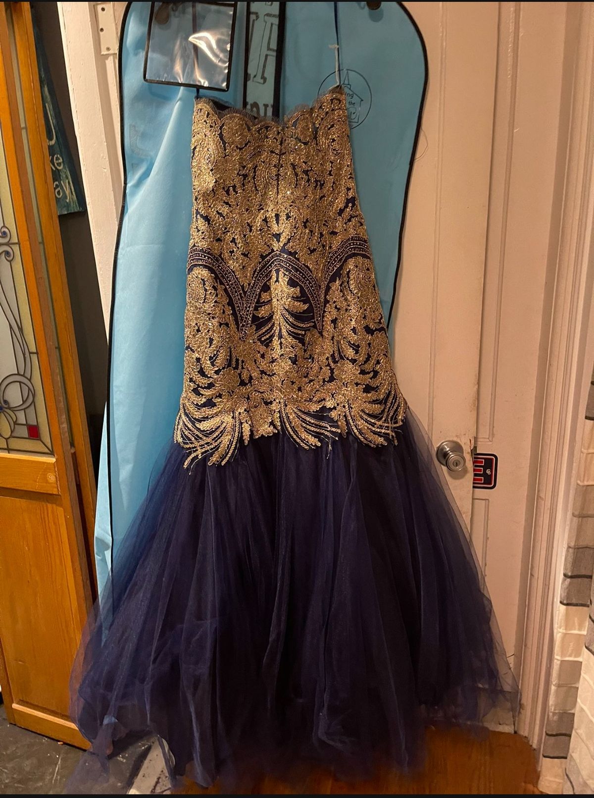 Size 10 Prom Blue Mermaid Dress on Queenly