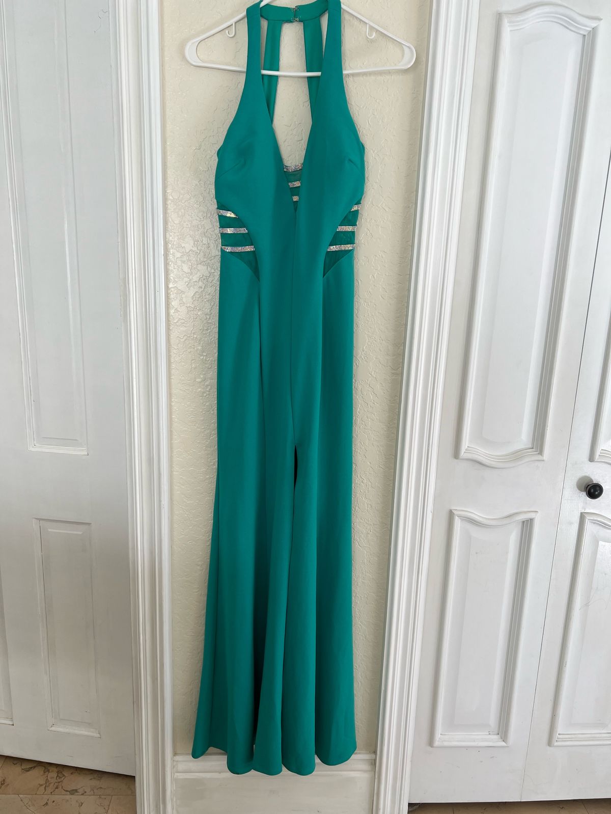 Size 4 Prom Green Floor Length Maxi on Queenly