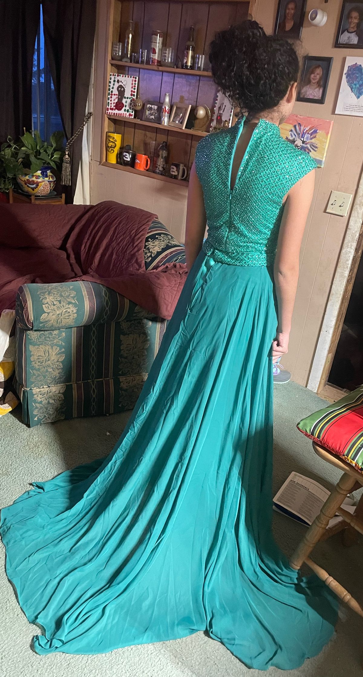Size 0 Pageant Green Formal Jumpsuit on Queenly