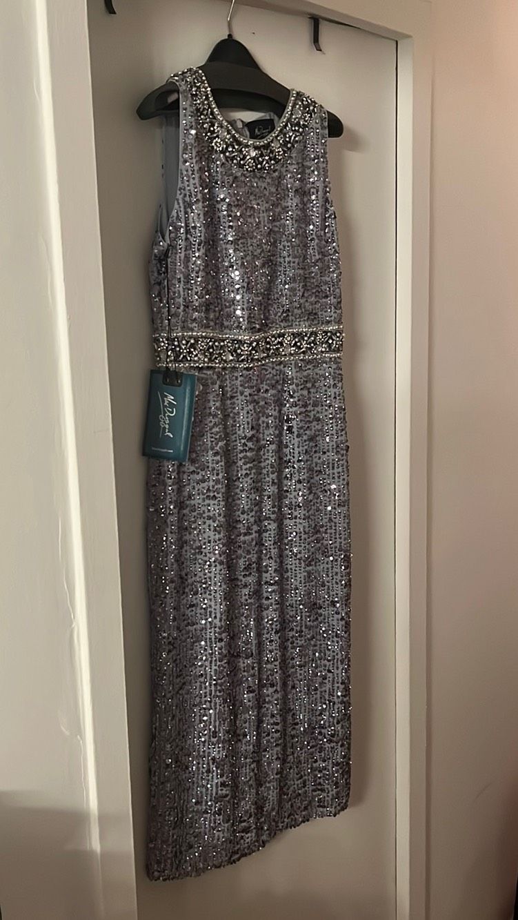 Mac Duggal Size 4 Wedding Guest Blue Cocktail Dress on Queenly