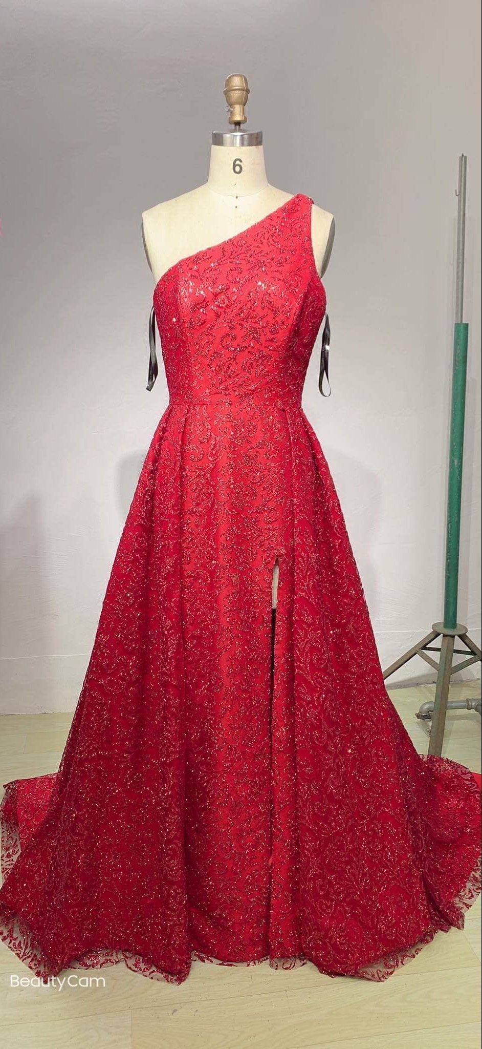 Size M Pageant Red A-line Dress on Queenly