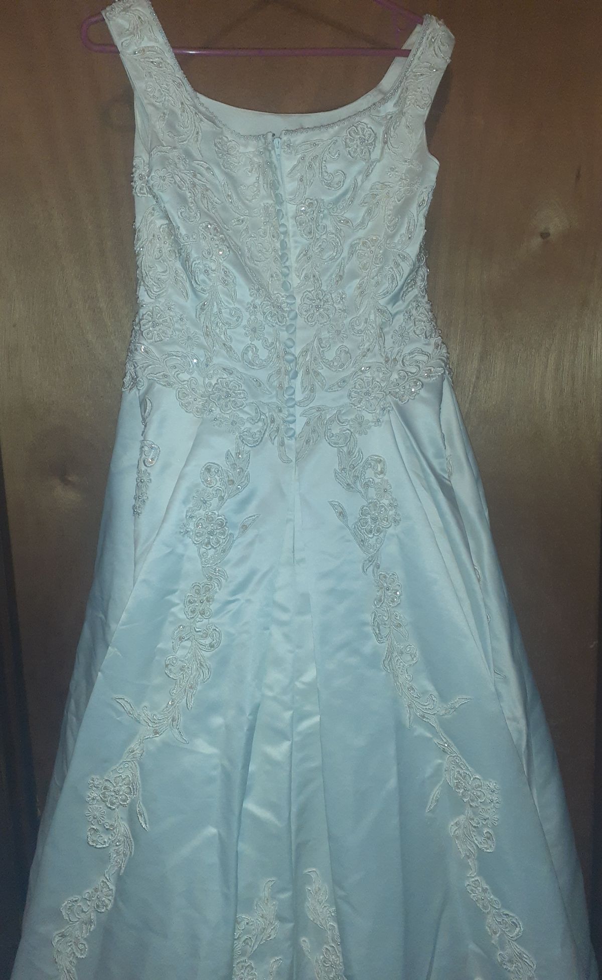 Exclusively JCPenny Alfred Angelo Victorian Embroidery Beaded Bridal Keepsake Wedding Dress Size 8 Lace White Dress With Train on Queenly