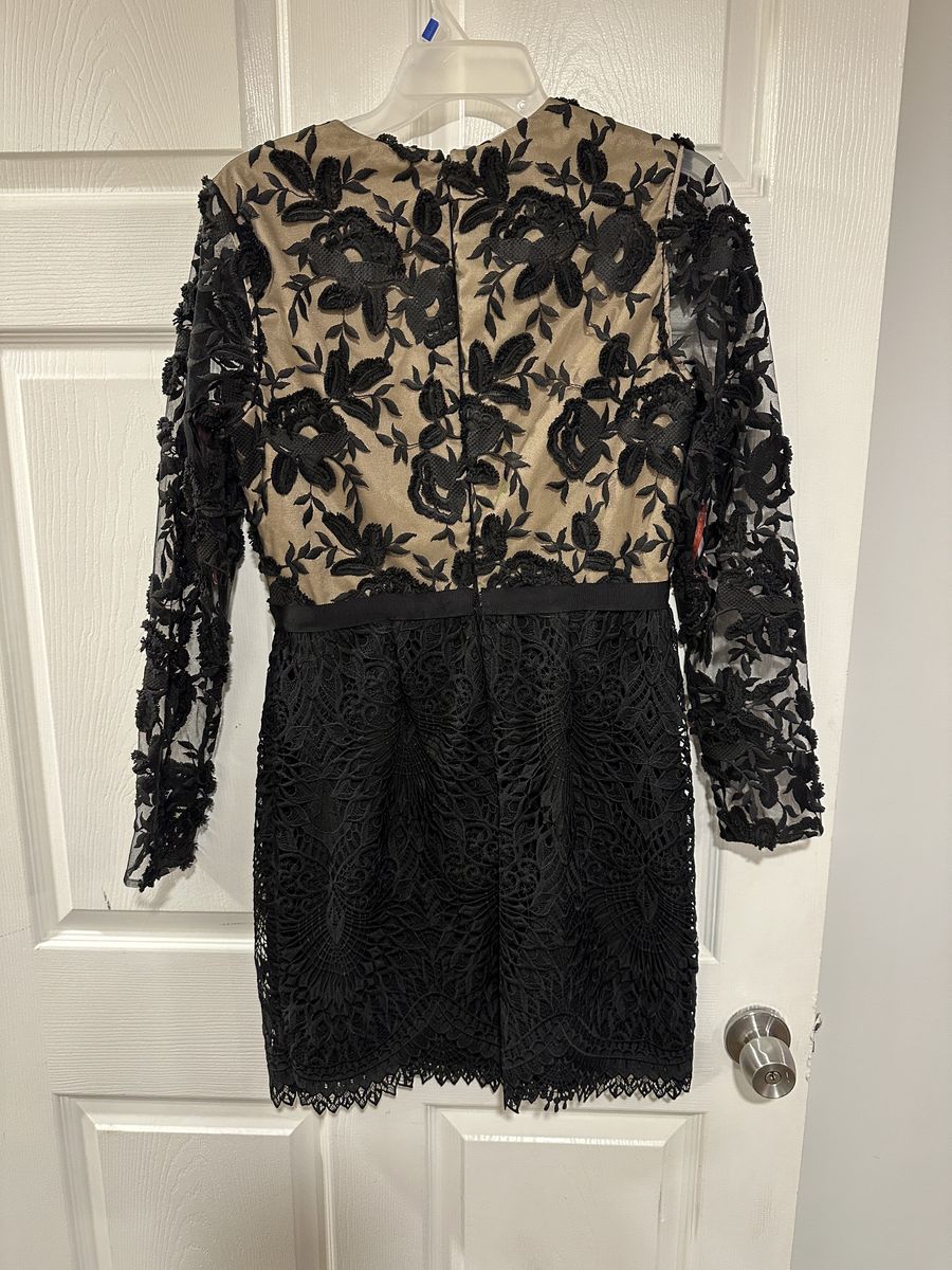 Size 6 Homecoming Black Cocktail Dress on Queenly