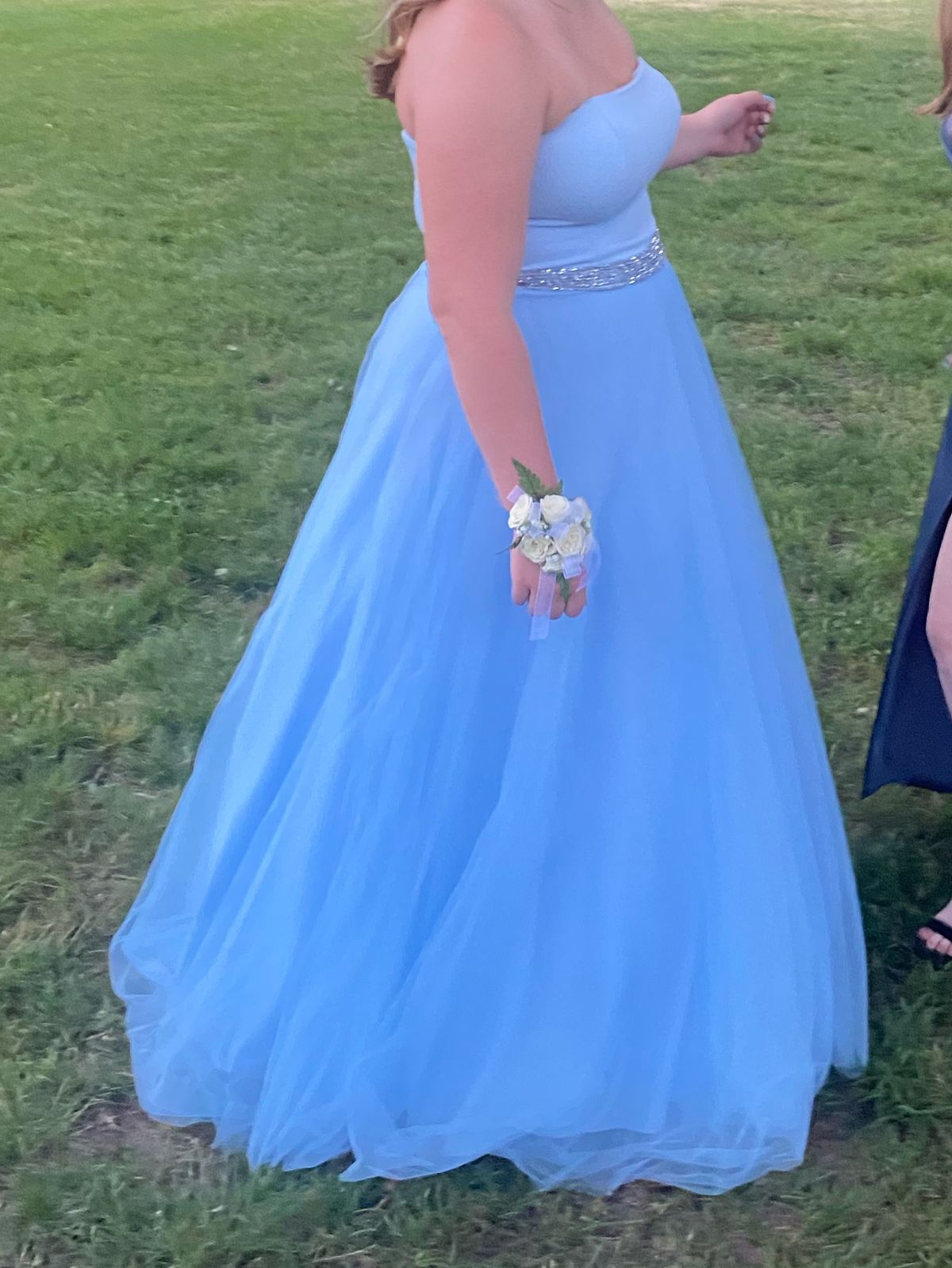Size 12 Prom Light Blue Dress With Train on Queenly
