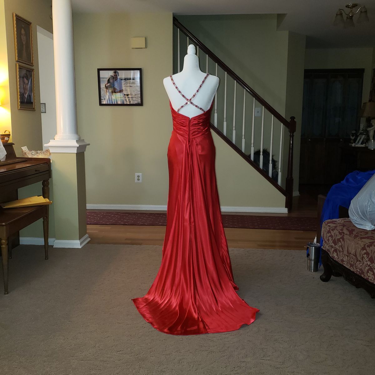 MoriLee Size 6 Red Floor Length Maxi on Queenly