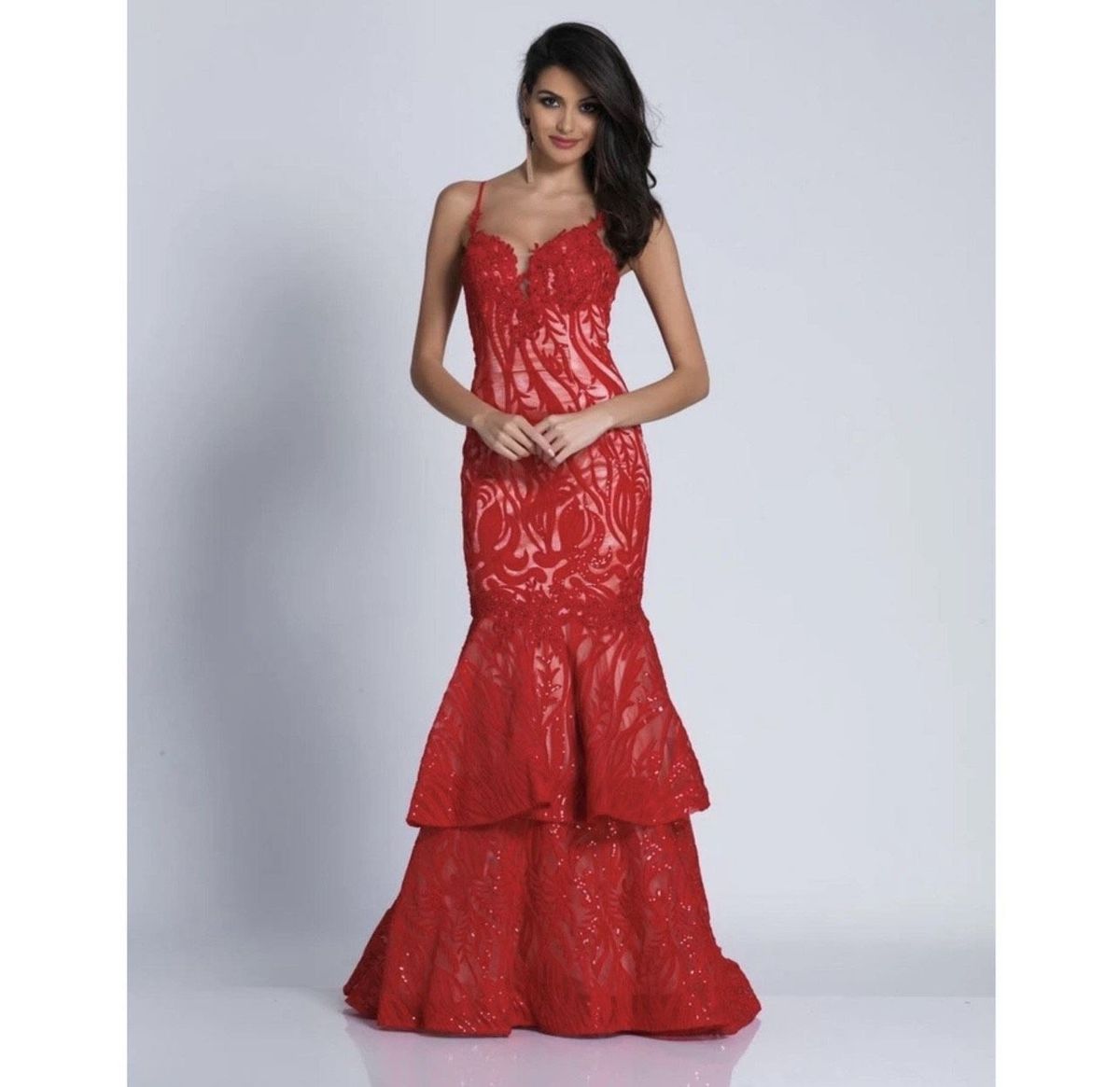 Size 6 Prom Red Mermaid Dress on Queenly