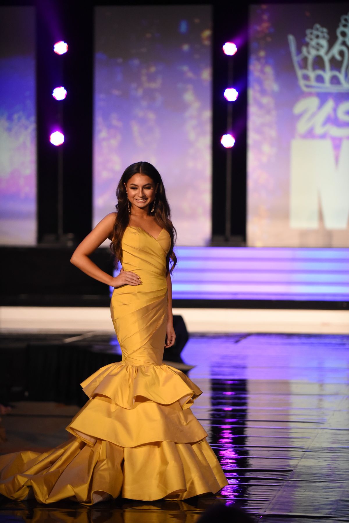 Fernando Wong Size 2 Prom Yellow Mermaid Dress on Queenly