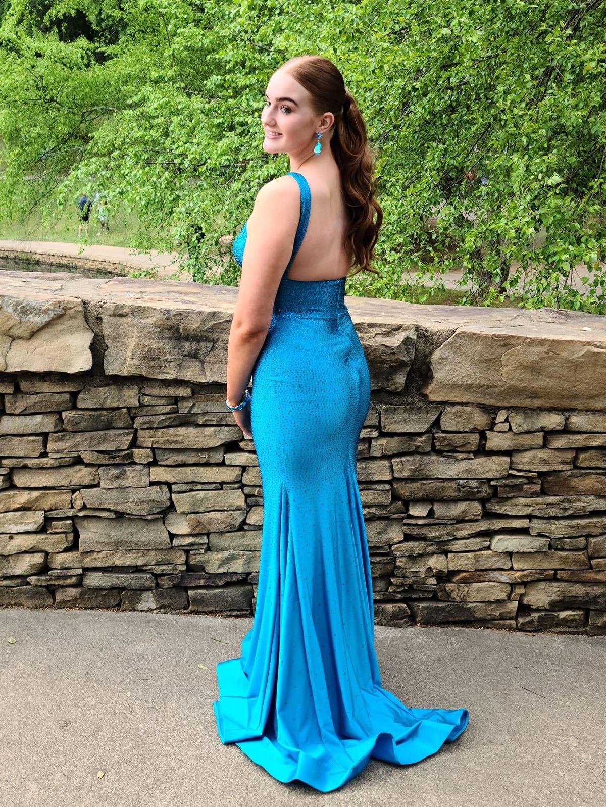 Sherri Hill Size 6 Prom Halter Sequined Royal Blue Mermaid Dress on Queenly