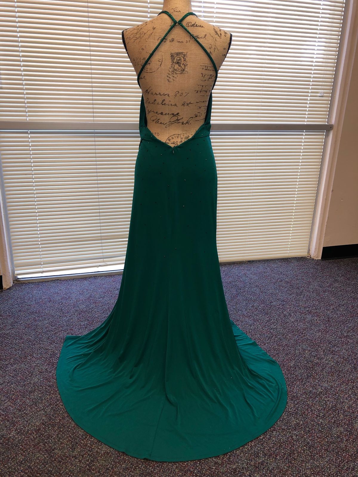 Size 6 Prom Green Side Slit Dress on Queenly