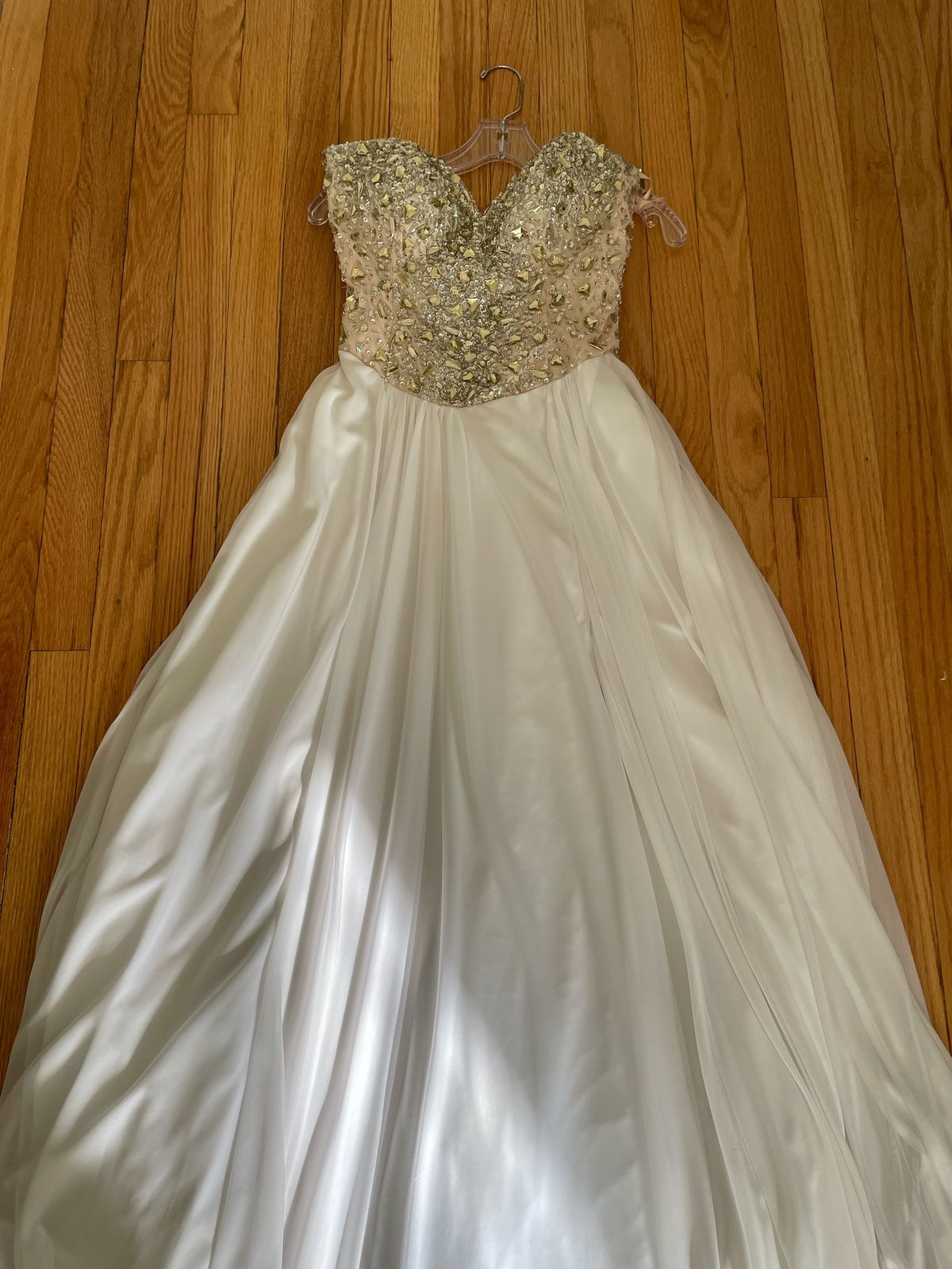 Size 8 Pageant White A-line Dress on Queenly