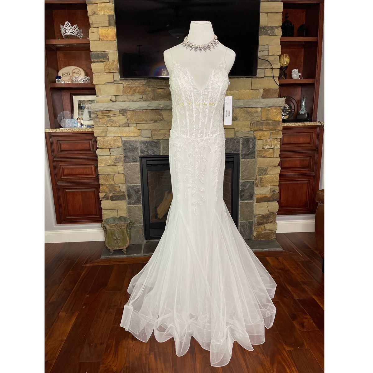 Jovani Size 8 Wedding Lace White Mermaid Dress on Queenly