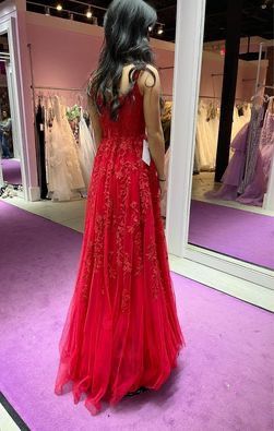 Style 54938 Sherri Hill Size 00 Prom Lace Red Ball Gown on Queenly