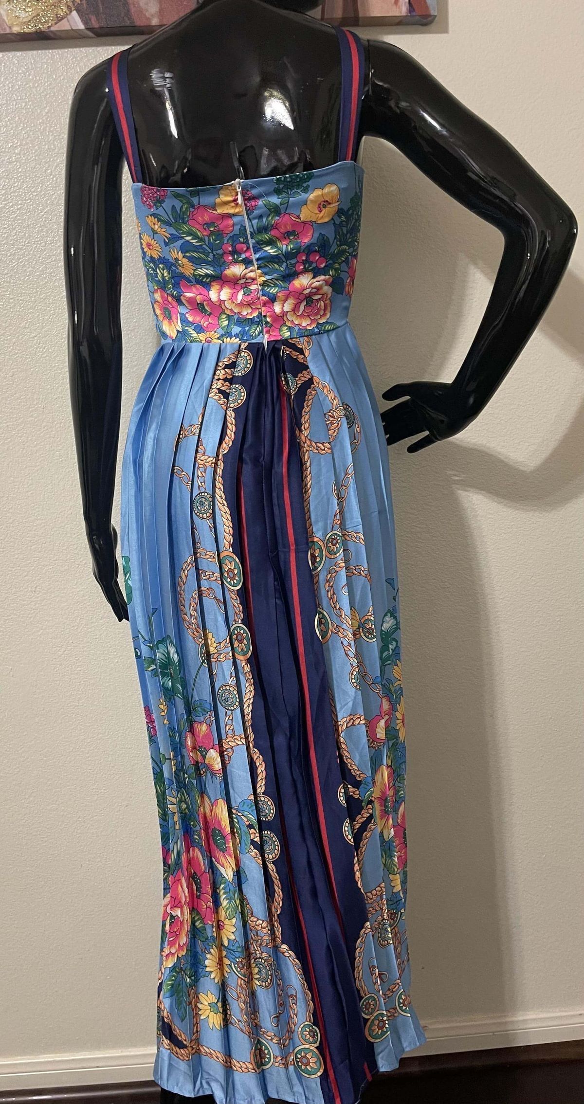 Size 12 Satin Blue Cocktail Dress on Queenly