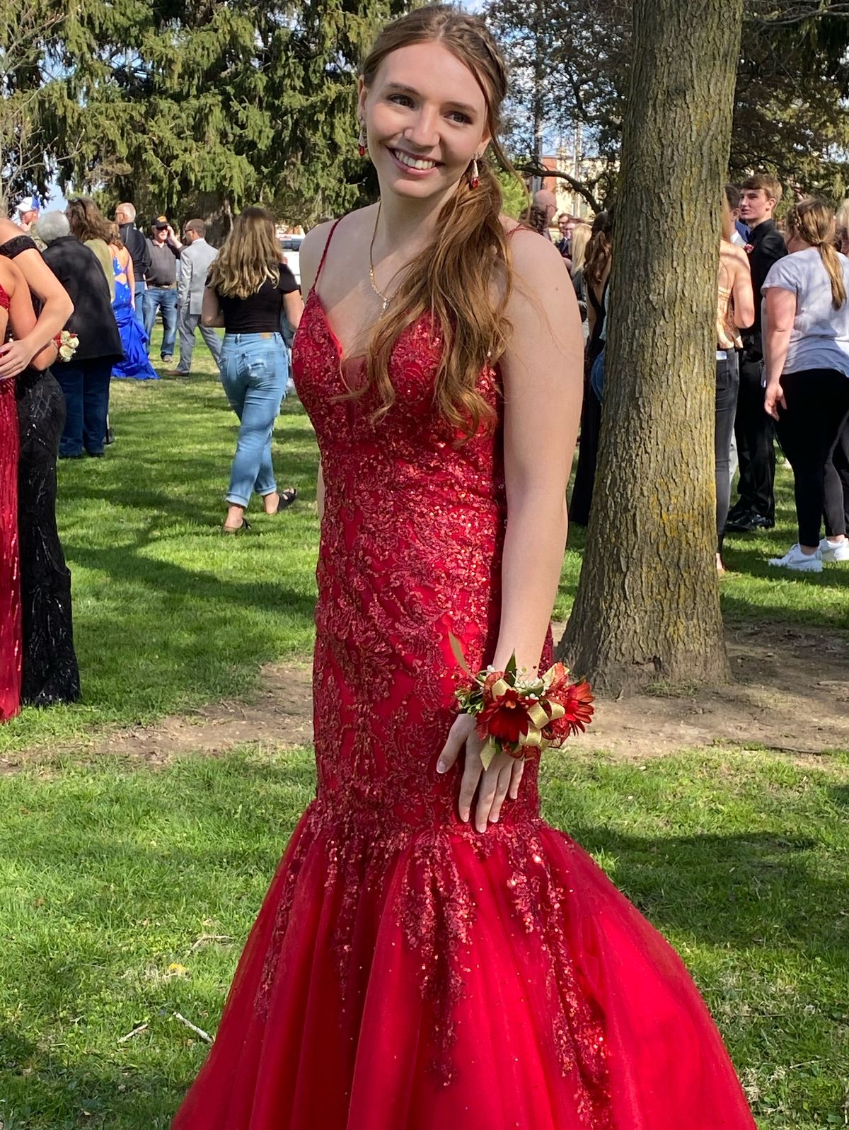 Splash Size 8 Prom Red Mermaid Dress on Queenly