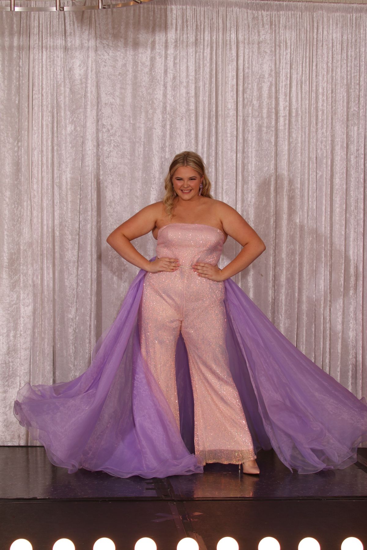 Plus Size 18 Prom Pink Formal Jumpsuit on Queenly