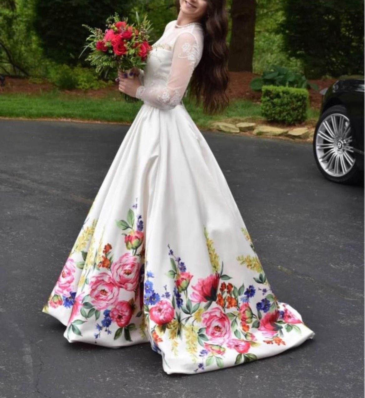 Sherri Hill Size 0 Prom Long Sleeve Floral White Ball Gown on Queenly
