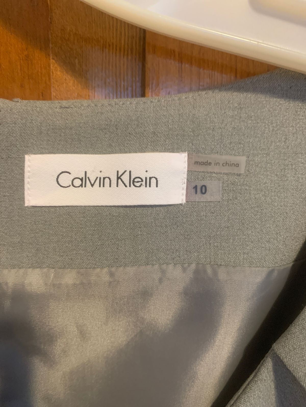 Calvin Klein Size 10 Nightclub Gray Cocktail Dress on Queenly
