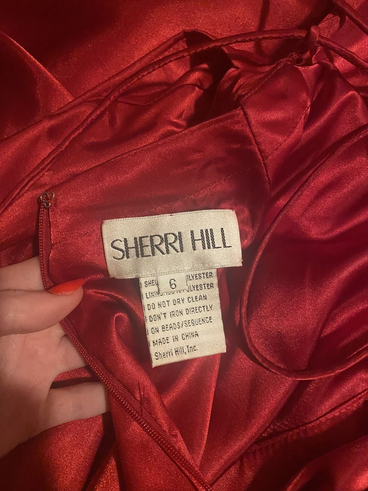 Style № 51631  Sherri Hill Girls Size 4 Prom Satin Red A-line Dress on Queenly