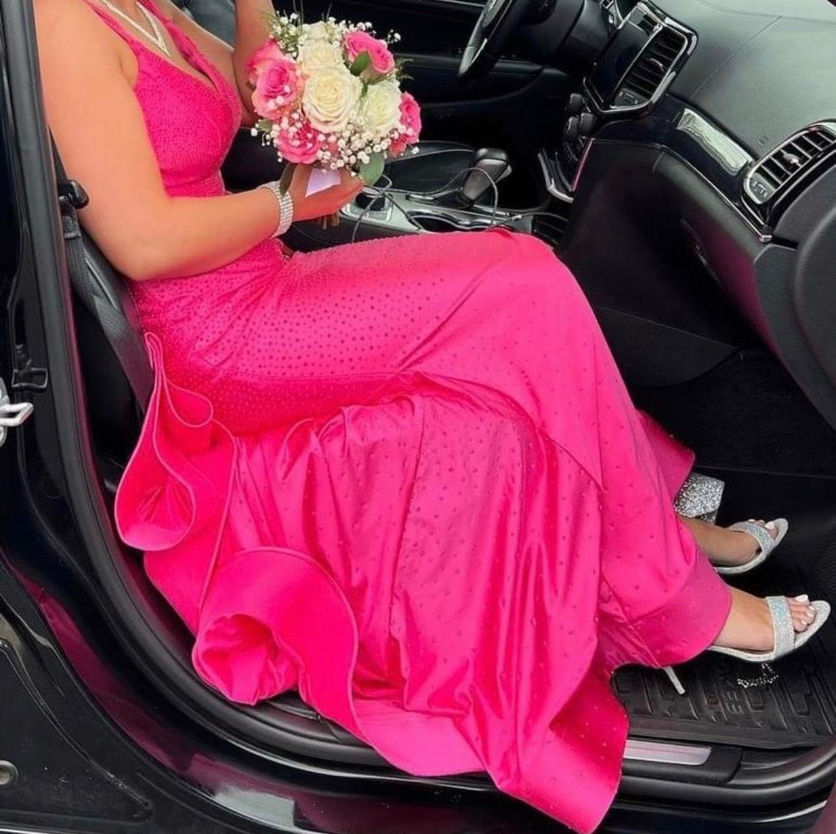 Ellie Wilde Size 8 Prom Pink Mermaid Dress on Queenly