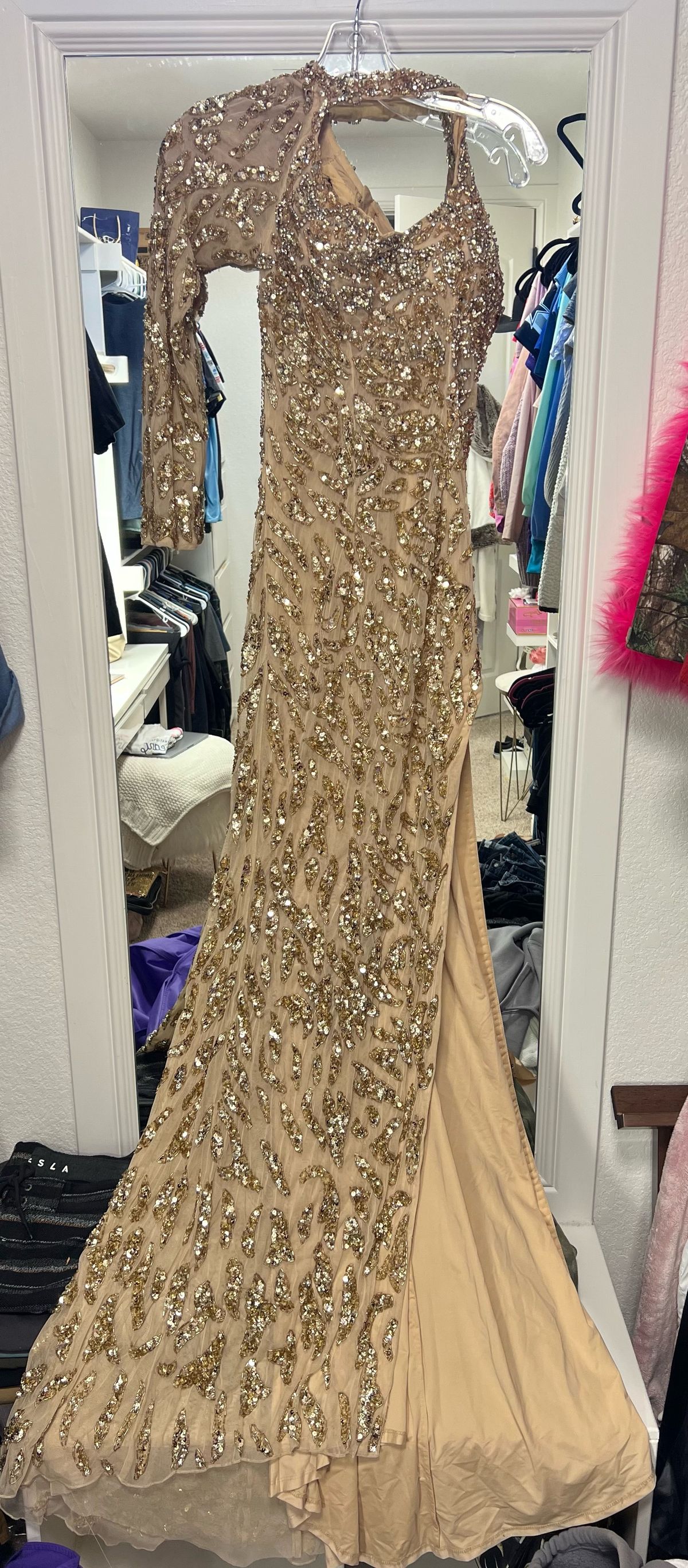 Sherri Hill Size 4 Long Sleeve Sequined Nude Side Slit Dress on Queenly