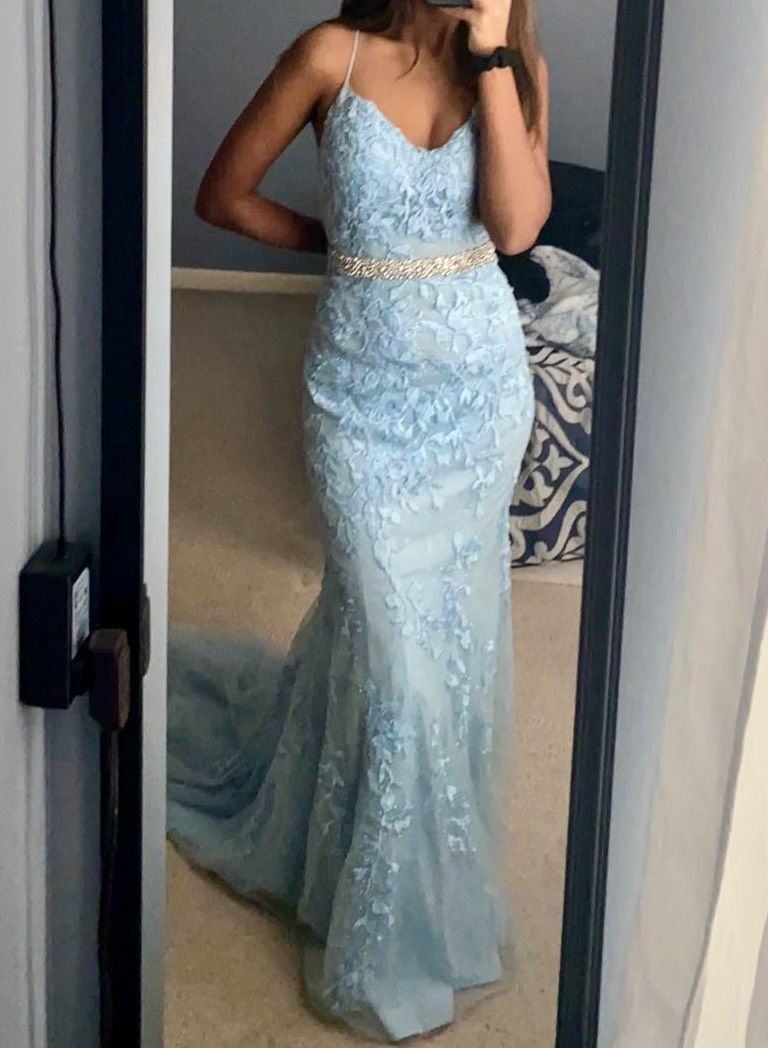 Size 0 Prom Light Blue Dress With Train on Queenly