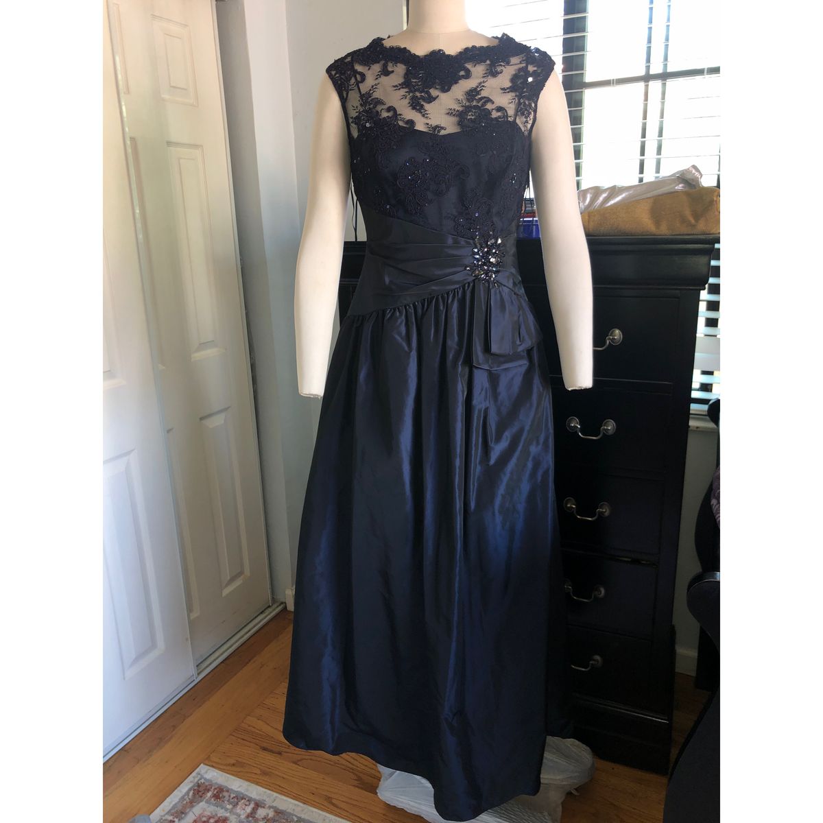 Teri Jon by Rickie Freeman Size 4 Prom Blue A-line Dress on Queenly
