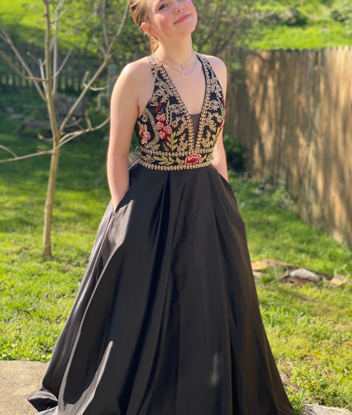 Jovani Size 4 Prom Plunge Satin Black Ball Gown on Queenly