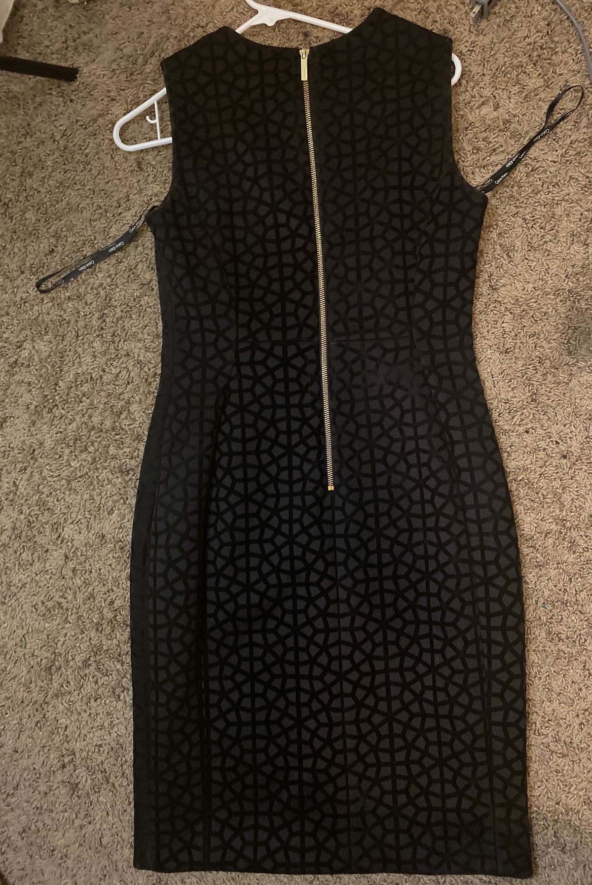 Calvin Klein Size S Prom Black Cocktail Dress on Queenly