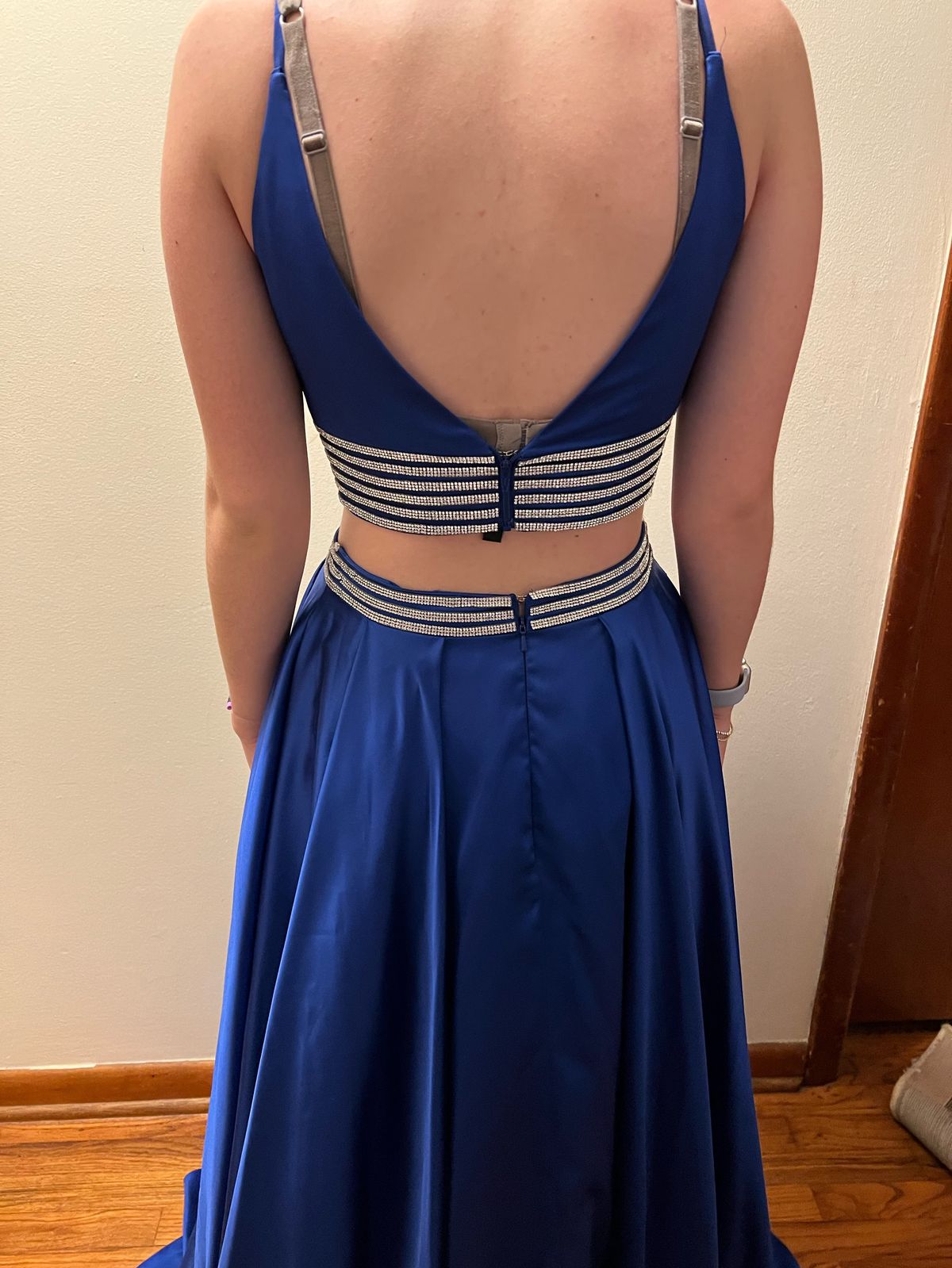Sherri Hill Size 2 Prom Plunge Royal Blue Side Slit Dress on Queenly