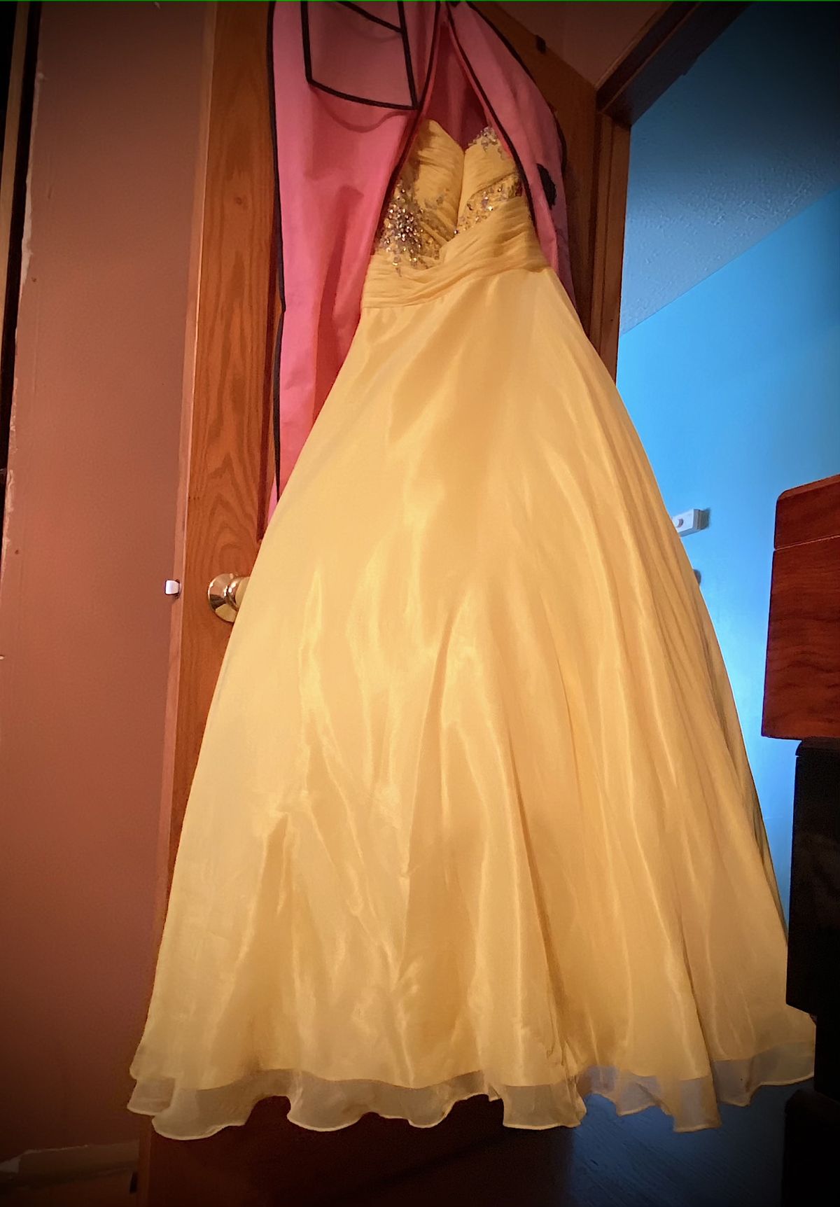 Style 6492H Mac Duggal Size 8 Prom One Shoulder Satin Yellow Ball Gown on Queenly