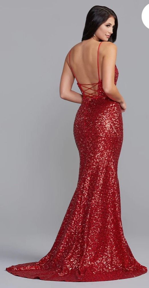 Promgirl Size 6 Prom Red Side Slit Dress on Queenly